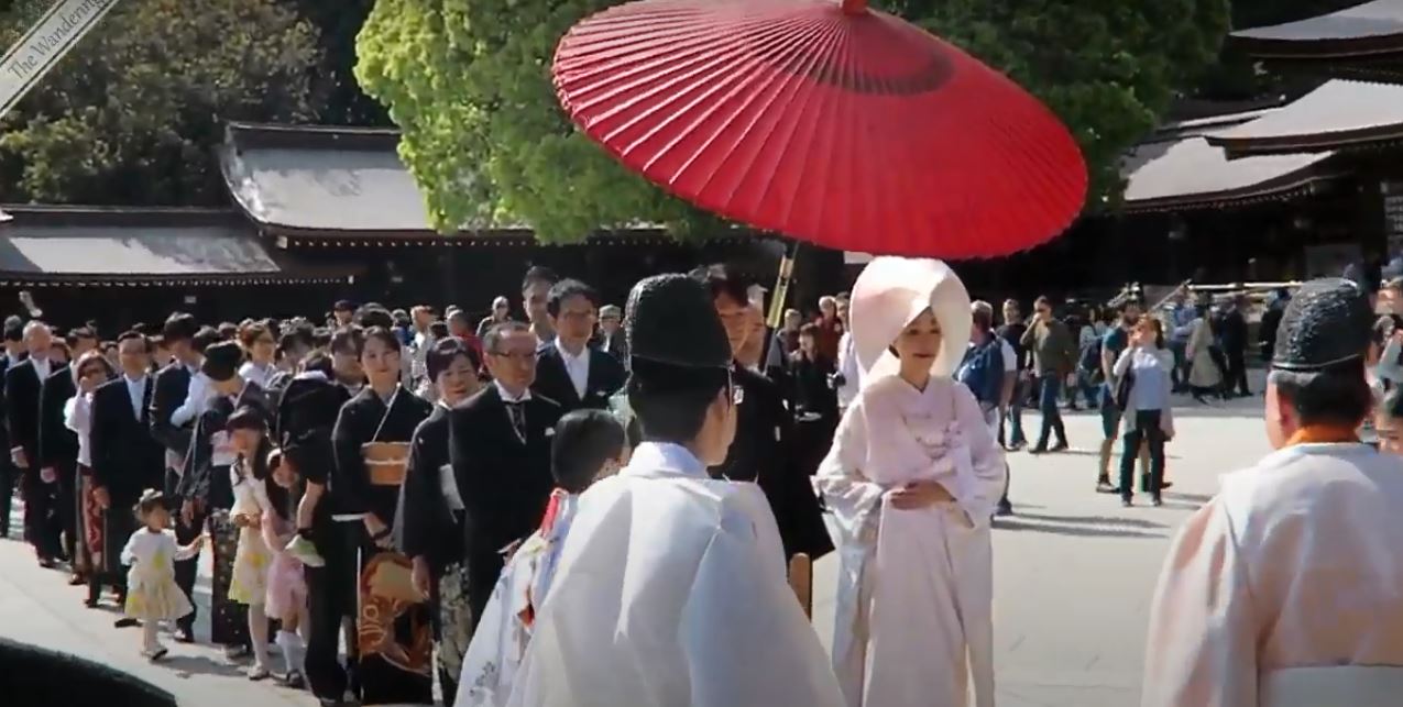 Kết hôn tại cơ quan có thẩm quyền của quốc gia thứ ba | 3 cách kết hôn với người Nhật Bản