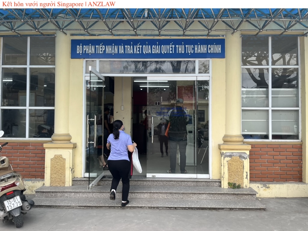 Nộp hồ sơ kết hôn với người Singapore tại Việt Nam