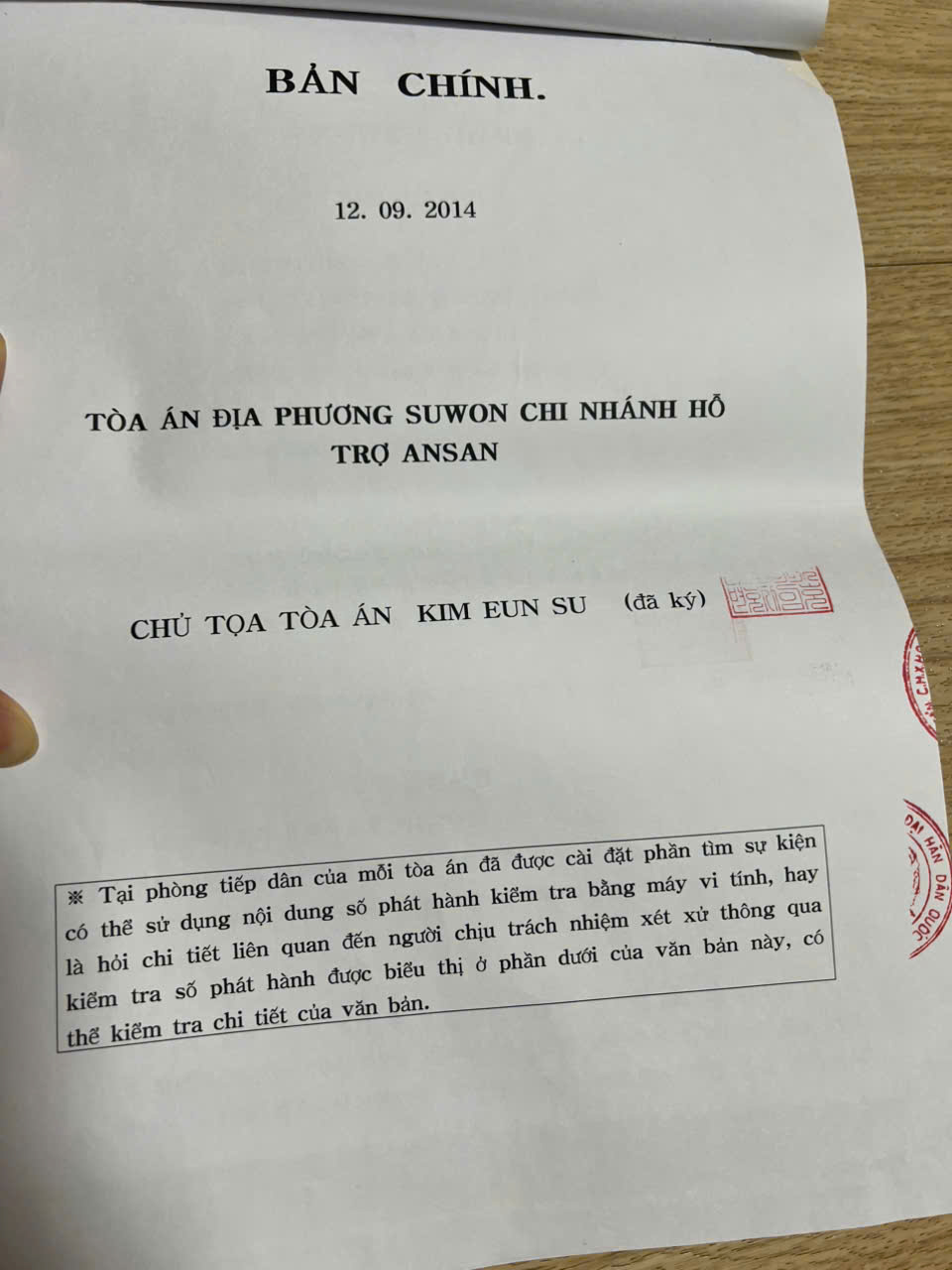 Ly hôn ở nước ngoài có xin xác nhận độc thân ở Việt Nam được không?